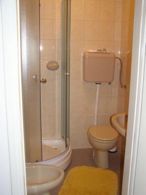 Apartments Rovis Tar-Vabriga Luaran gambar